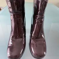 Stivalli pelle vernice donna Guya