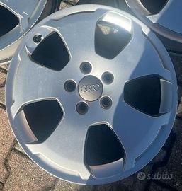 cerchi 17'' audi usati