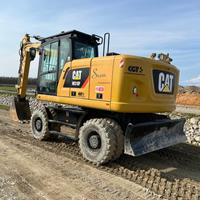 Escavatore Gommato cat
