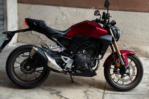 Honda CB 300 R anno 2022
