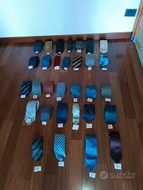 Cravatte di tutti i colori e brand
