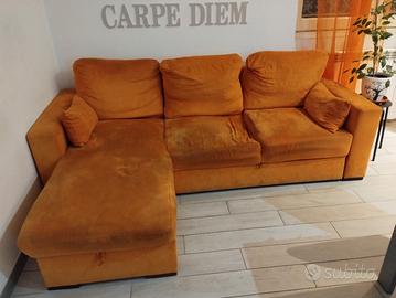 Divano con Letto e Penisola in regal0