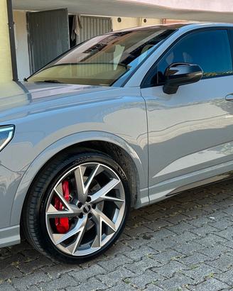 Audi RS Q3 sportback