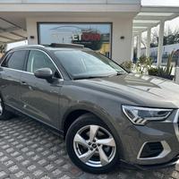 Audi Q3 35 TDI S tronic Business Advanced