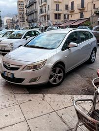 Opel astra sport tourer 1700 tdc