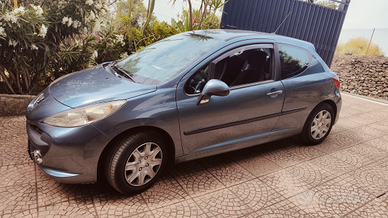 Peugeot 207 1.4 hdi