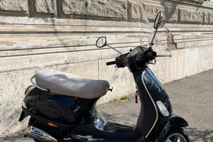VESPA LX 50