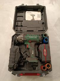 Avvitatore a percussione 