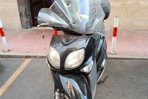 Scooter Yamaha 150