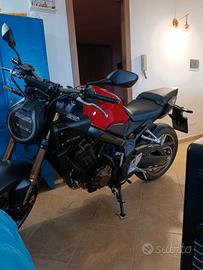 CB650