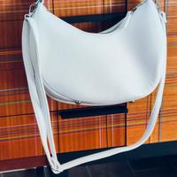 Borsa mezzaluna 