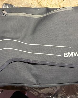 Kit originale BMW Car Care (2 borse + 1 emergenza)