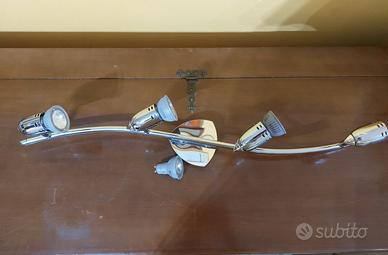 lampada faretto a 4 led
