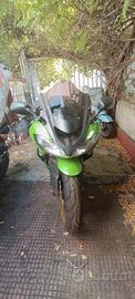 Kawasaki ninja Zx10r  '05 leggi 