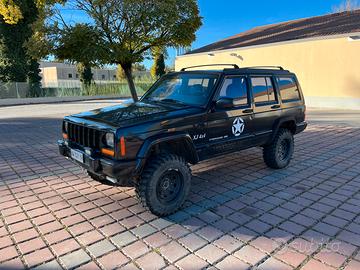 Ricambi jeep cherokee anno 98