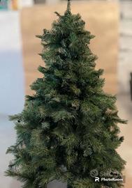 Albero di natale 140cm realistico