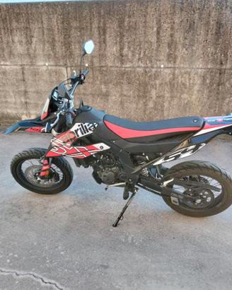 Moto aprilia sx 125