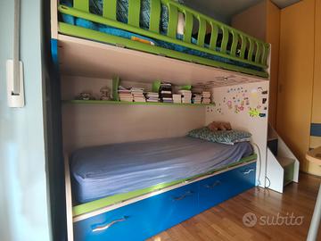 letto a castello con  arredo
