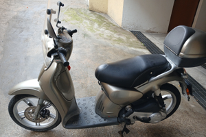 Scooter scarabeo 50