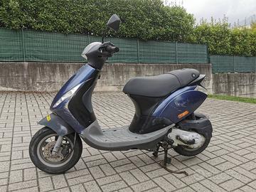 Piaggio zip 50 4t