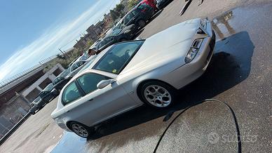 ricambi disponibili Alfa romeo 166 2.4 JTD