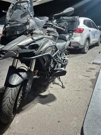 benelli trk 502