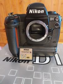 NIKON D1