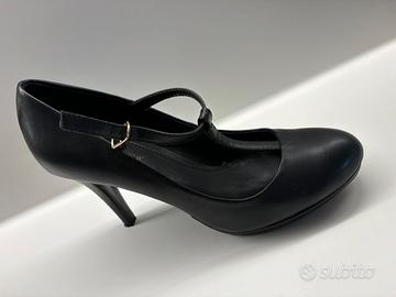 Scarpe modello Charleston, nere,