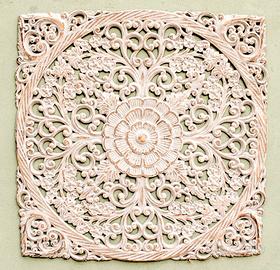 Bassorilievo Legno. Mandala rustic meditazione