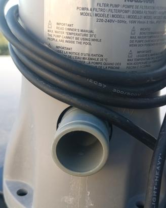 2 pompe piscina Bestway 