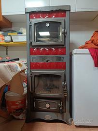 Stufa a legna con forno Anselmo Cola