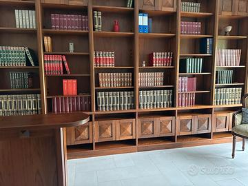 Libreria artigianale in legno massello - pregio