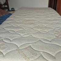 Materasso singolo splendido come nuovo