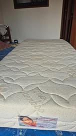 Materasso singolo splendido come nuovo