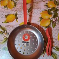 Padella per castagne