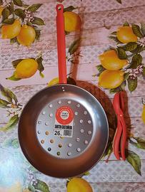 Padella per castagne