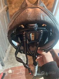 Casco bici monopattino coperura