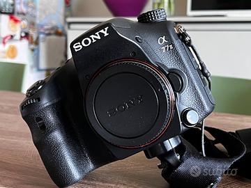 Fotocamera Digitale Sony A77 M2 piu' kit obiettivi