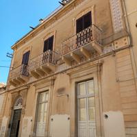 Palazzo stile liberty