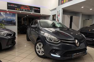 RENAULT Clio 1.2 75CV 5 porte Life ok neopatentati