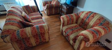 Set divano letto e poltrone 