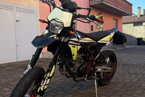 Fantic XMF 125 performance 2022