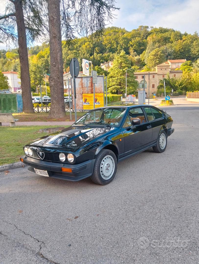 Alfa Romeo Gtv 1981 photo 3