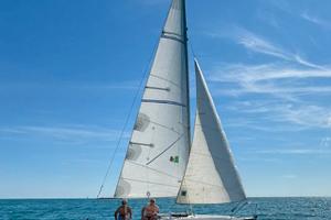 barca a vela Micropomo18'