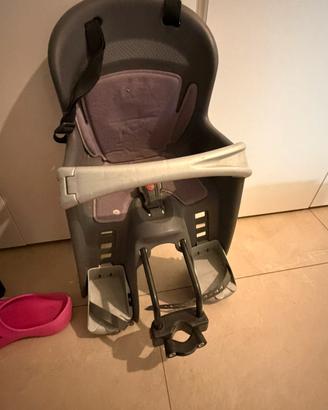 Seggiolino posteriore Boodie grigio