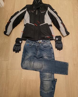 giacca e pantaloni moto donna