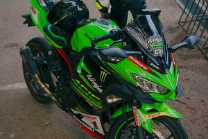 Kawasaki Ninja 400 KRT