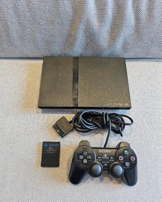 Playstation 2 PS2 Slim Nera 70004 + memory card