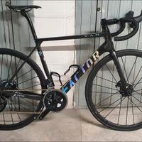 Bicicletta da corsa Factor o2 vam