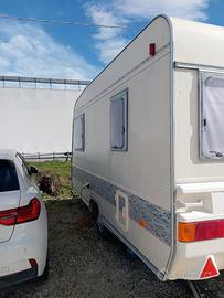 Roulotte adria